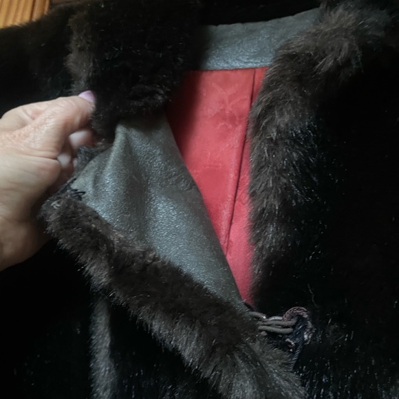Vintage faux fur jacket - Picture 9 of 11